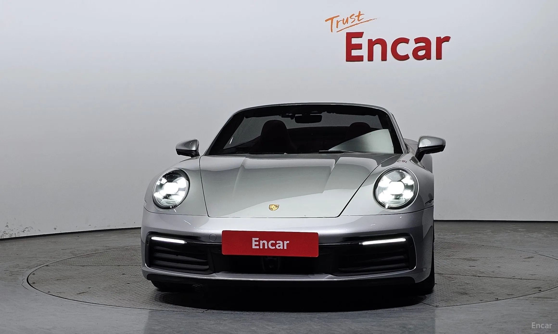 Porsche 911 (992) превью 3