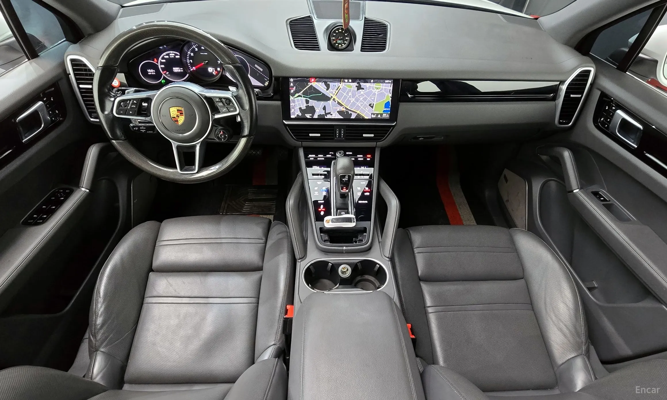 Porsche Cayenne (PO536) превью 4