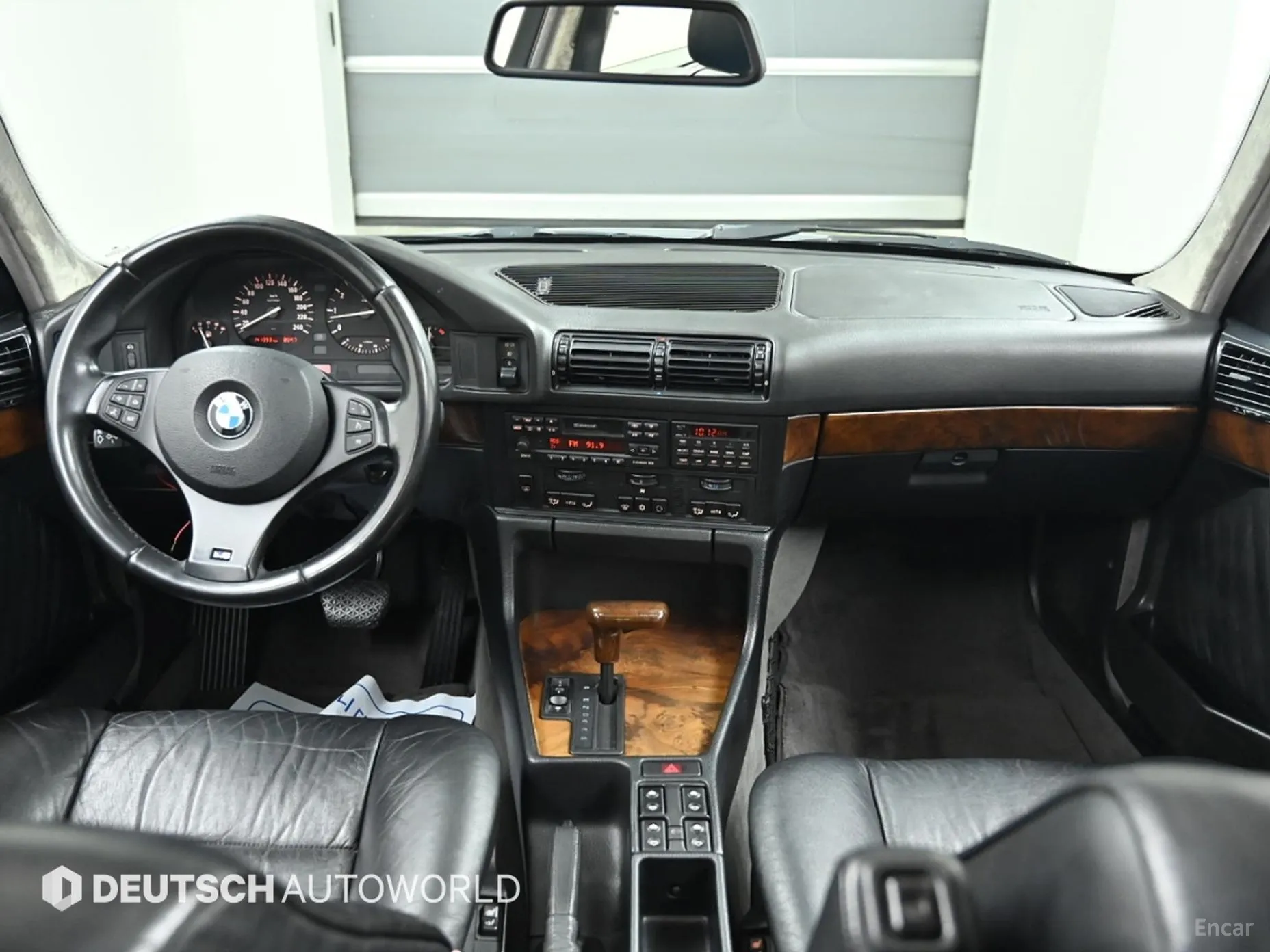 BMW 5 Series превью 4