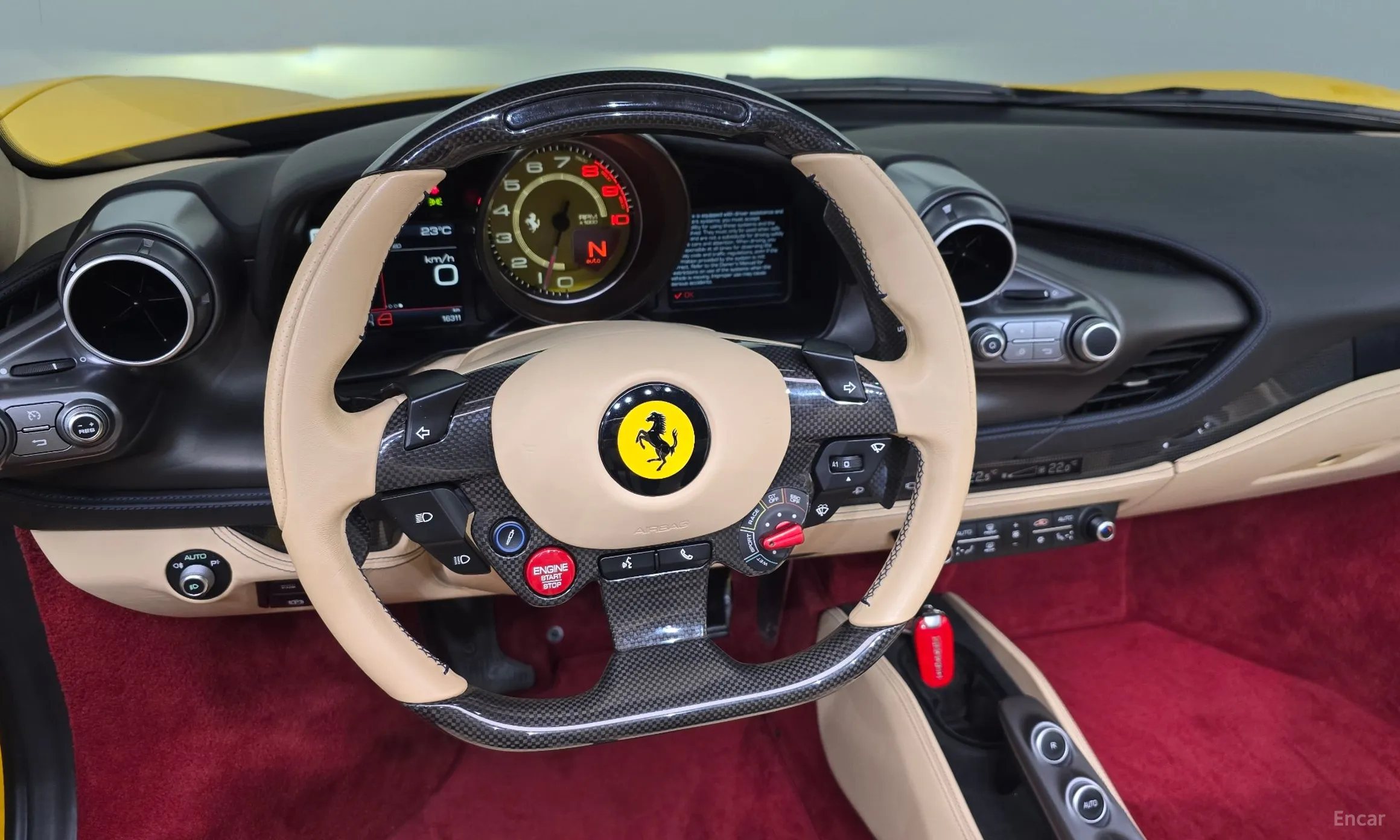 Ferrari F8 Spider превью 13