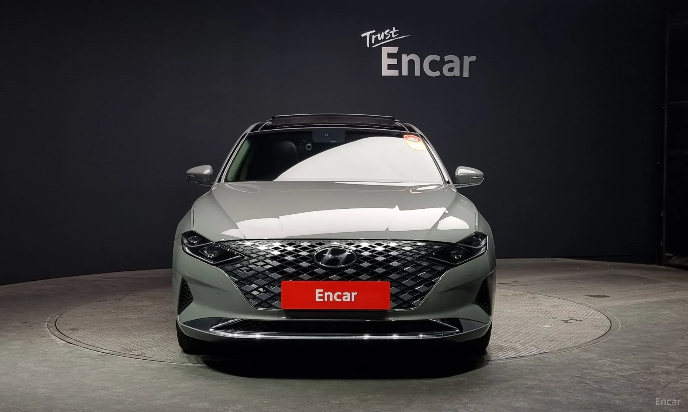 Hyundai Grandeur IG превью 2
