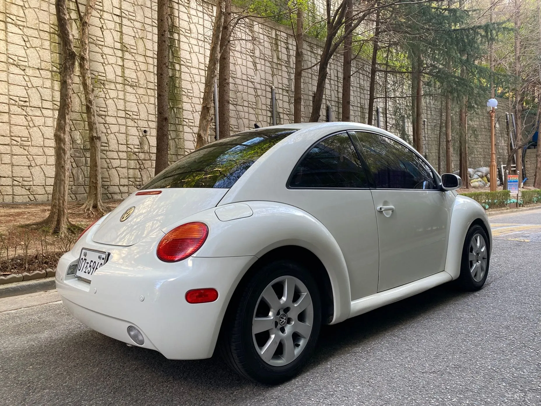 Volkswagen New Beetle превью 3