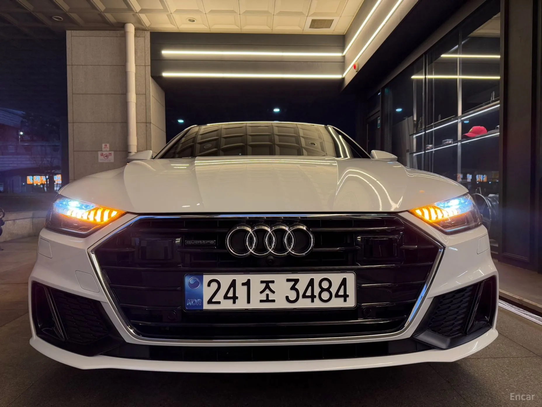 Audi A7 (4K)