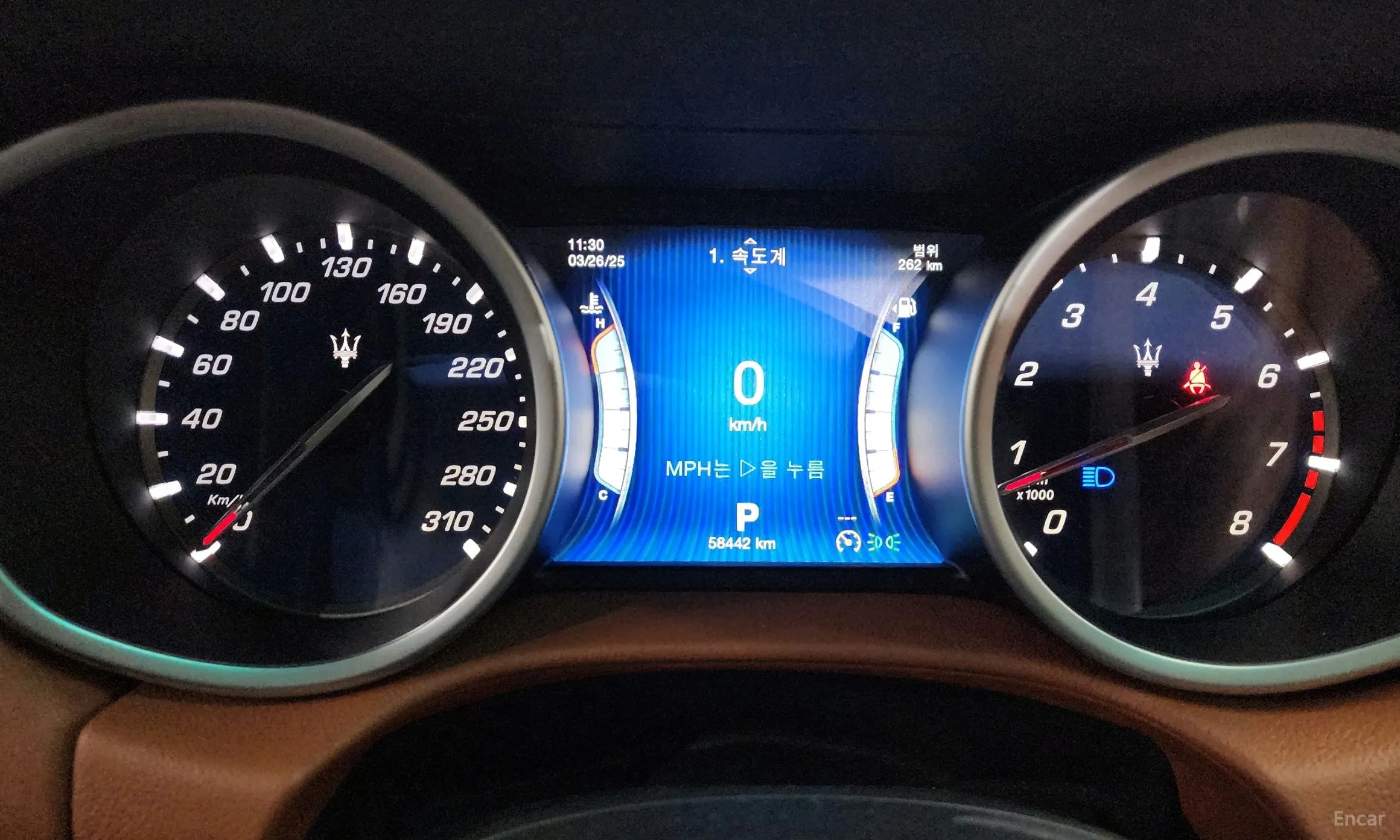 Maserati Ghibli превью 8