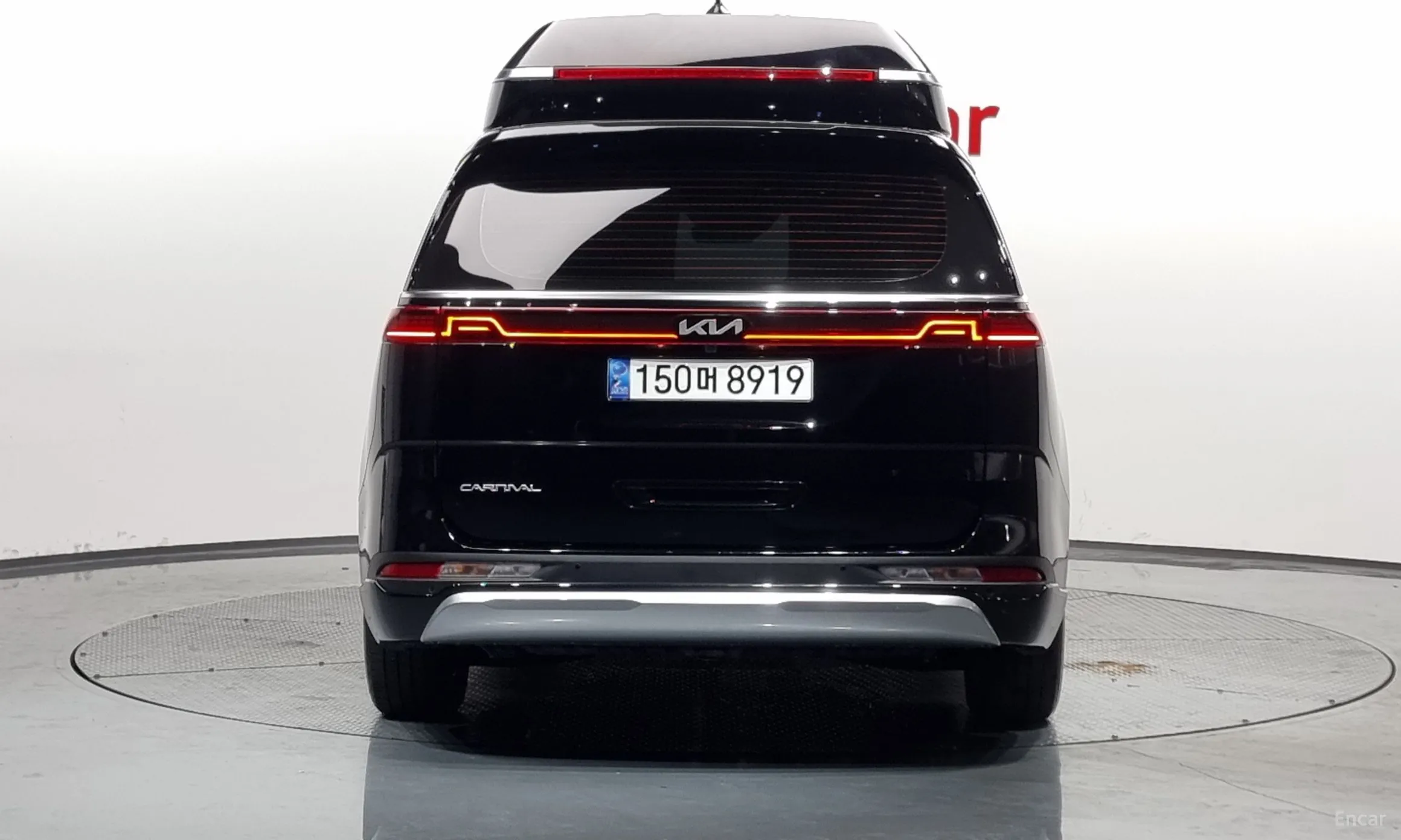 Kia Carnival Gen 4 превью 3