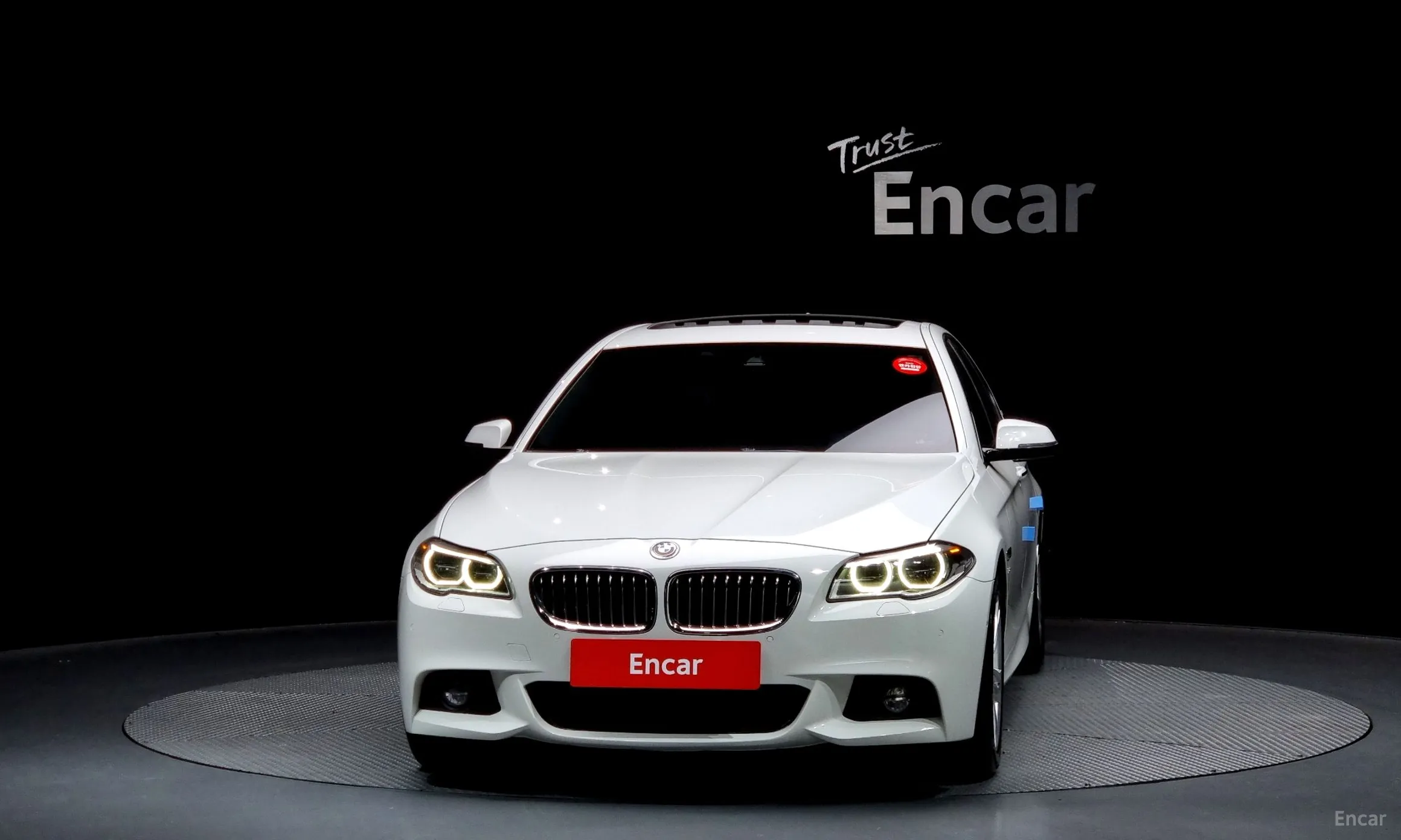 BMW 5 Series (F10) превью 2