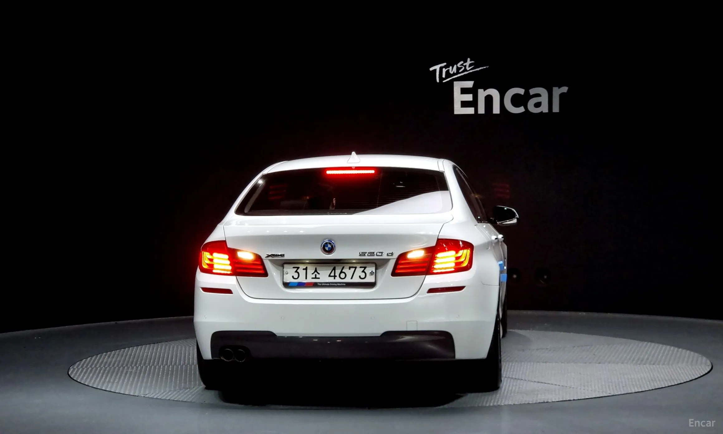 BMW 5 Series (F10) превью 3