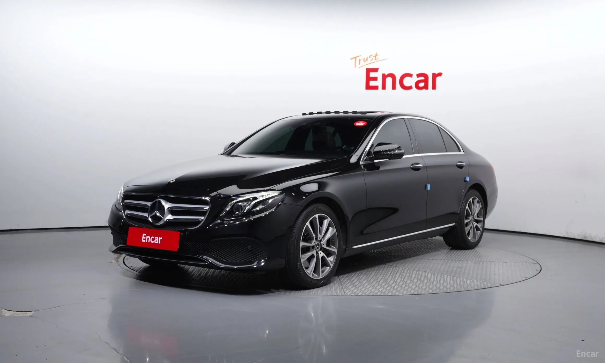 Mercedes Benz E-Class W213