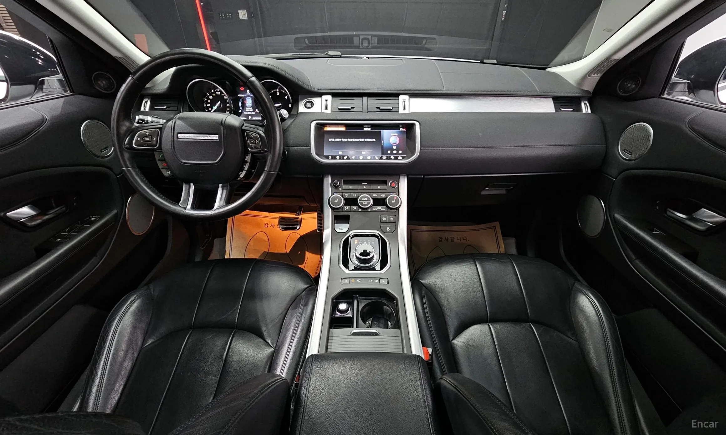 Land Rover Range Rover Evoque превью 4