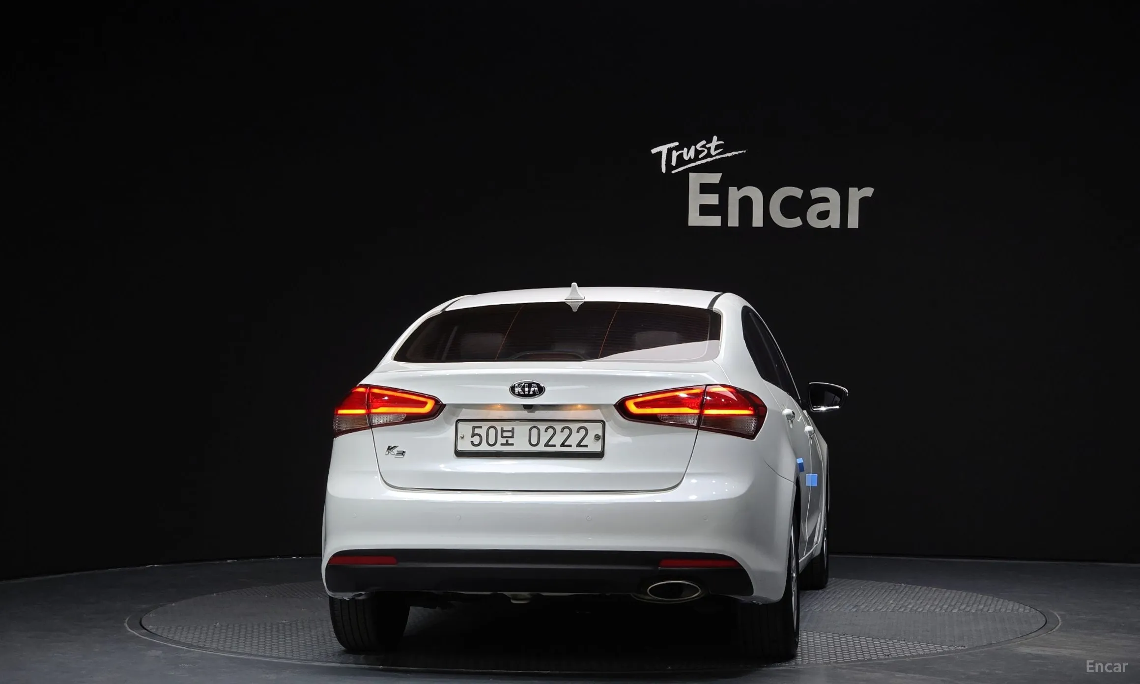 Kia K3 превью 3