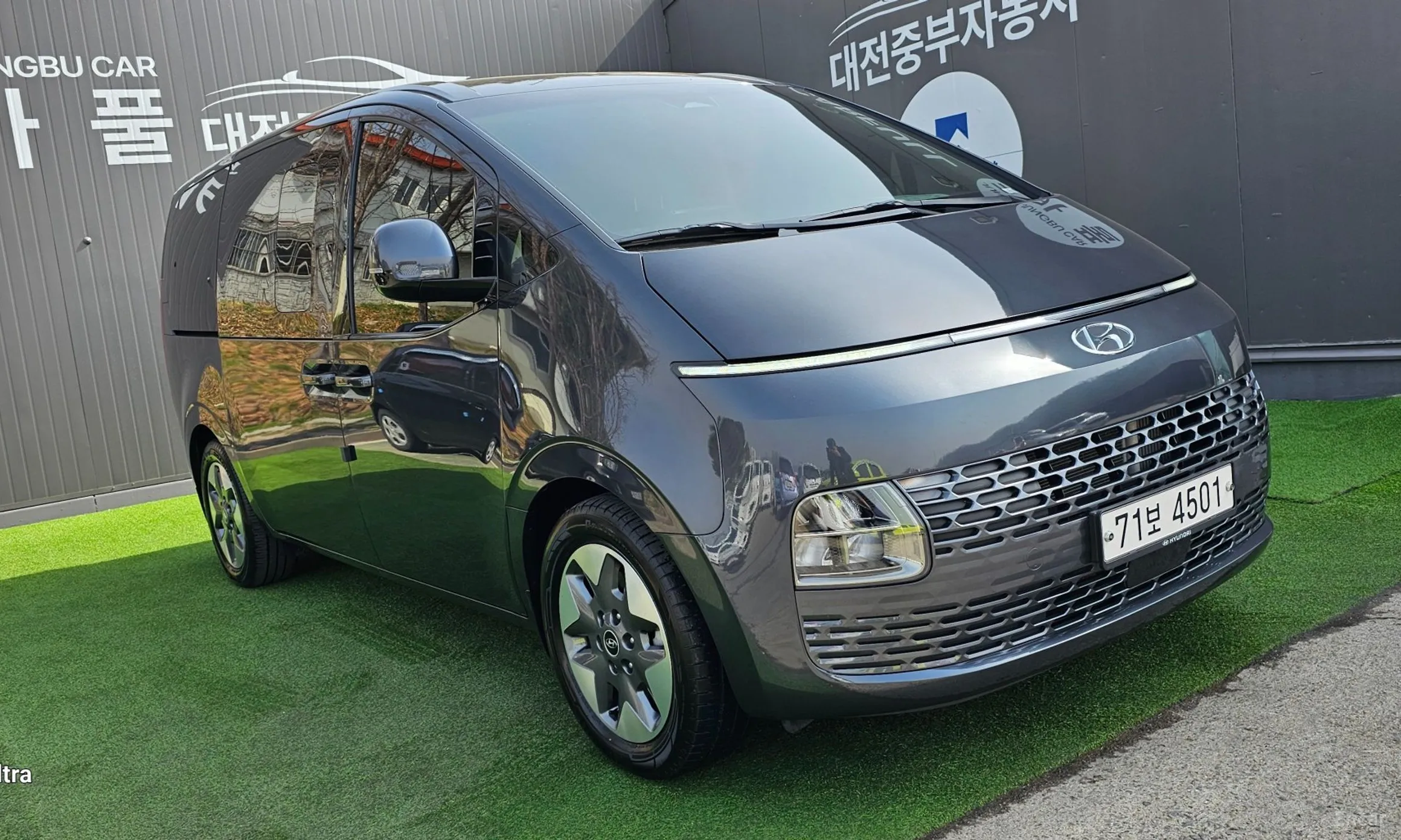 Hyundai Staria превью 2