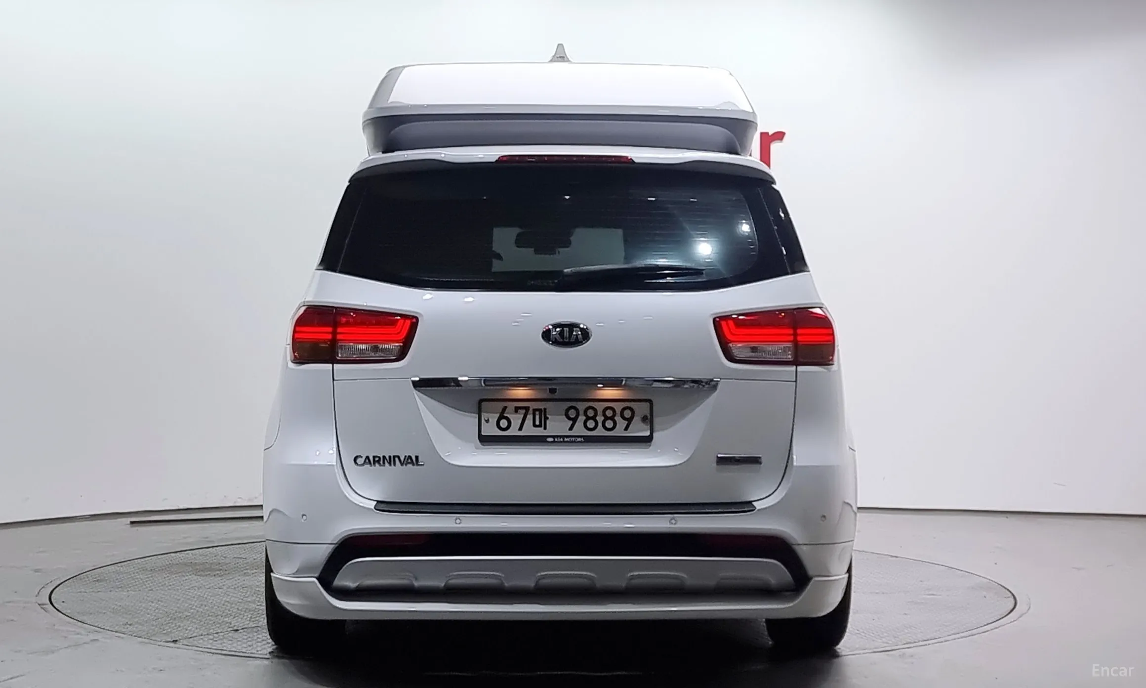 Kia Carnival превью 3
