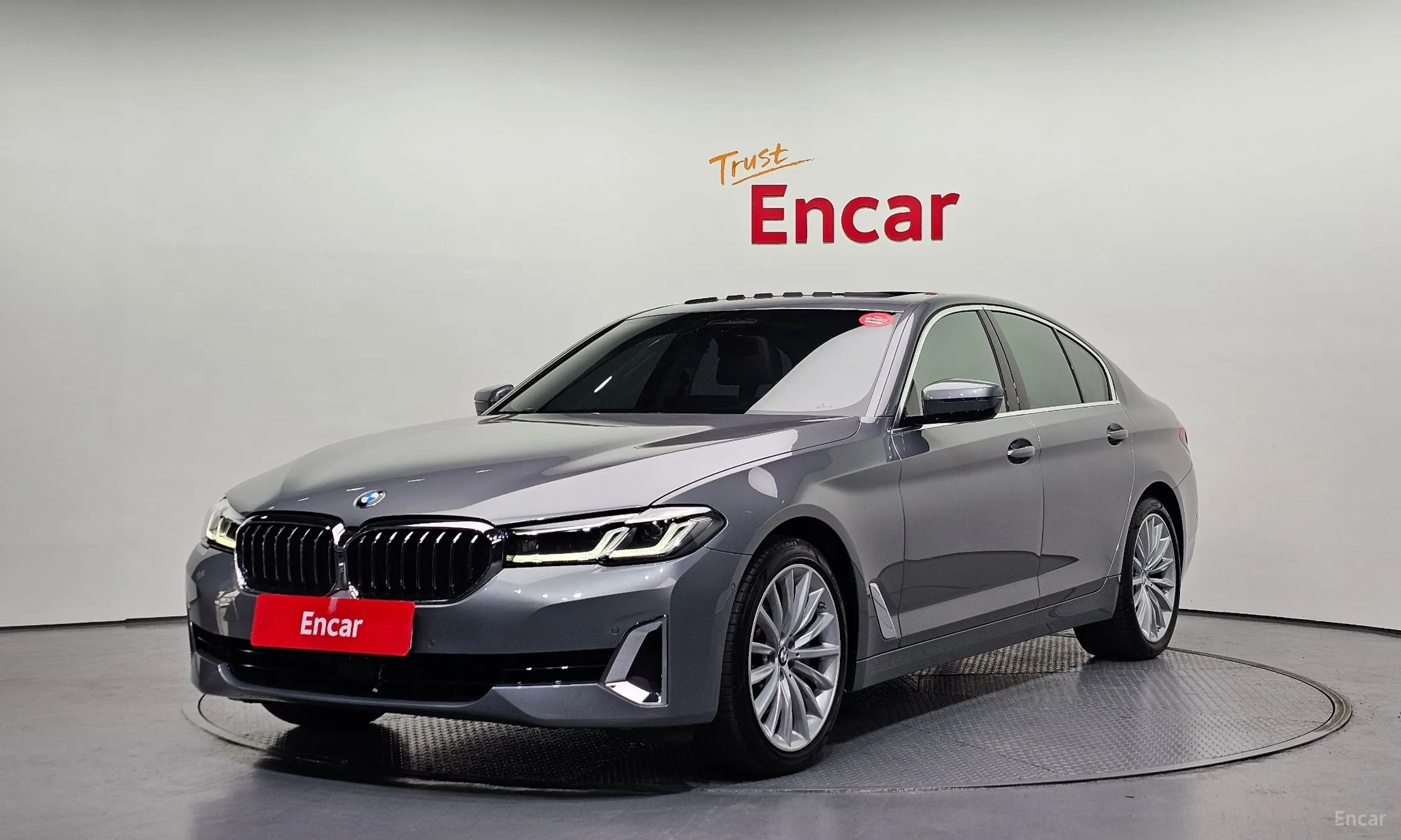 BMW 5 Series (G30)