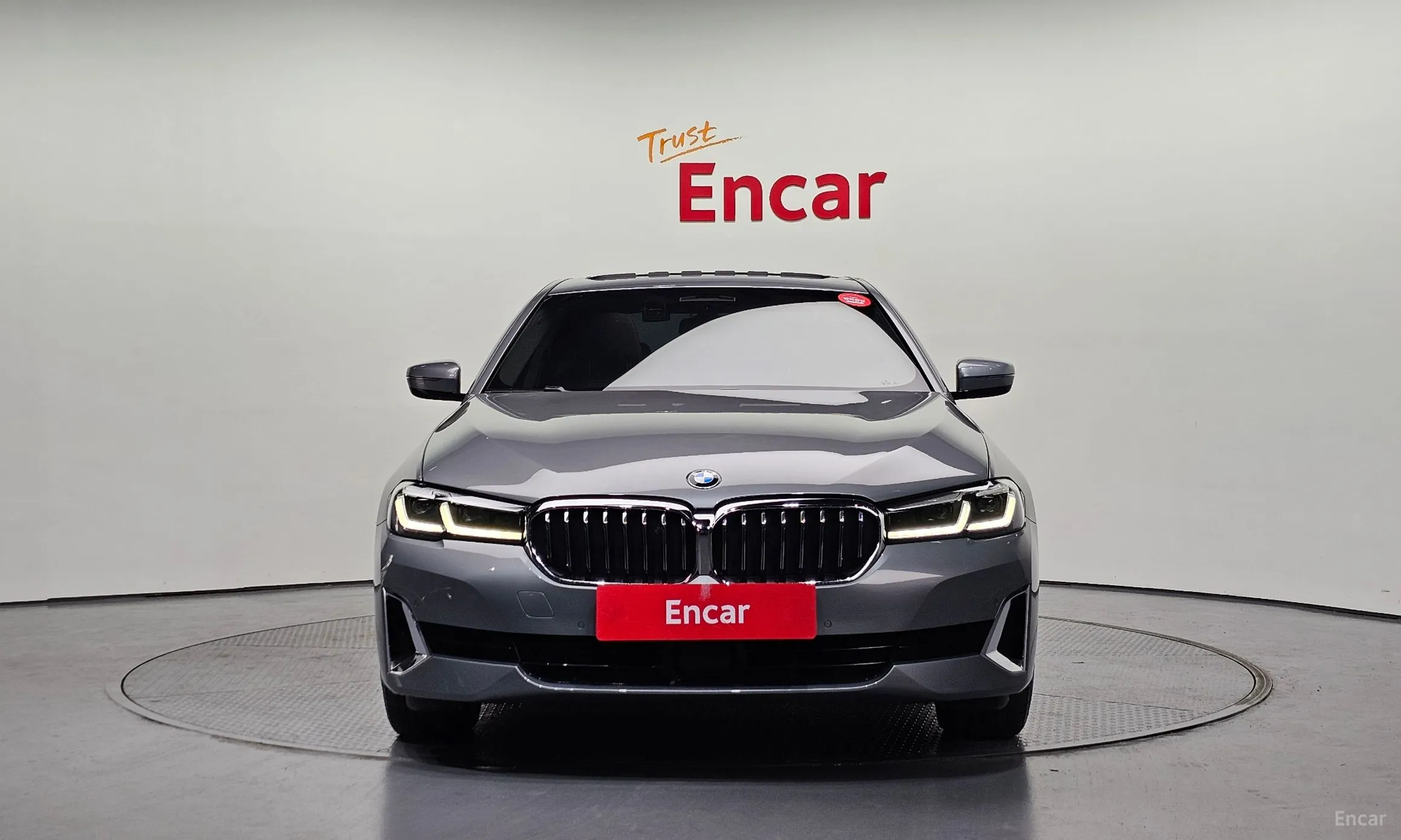 BMW 5 Series (G30)