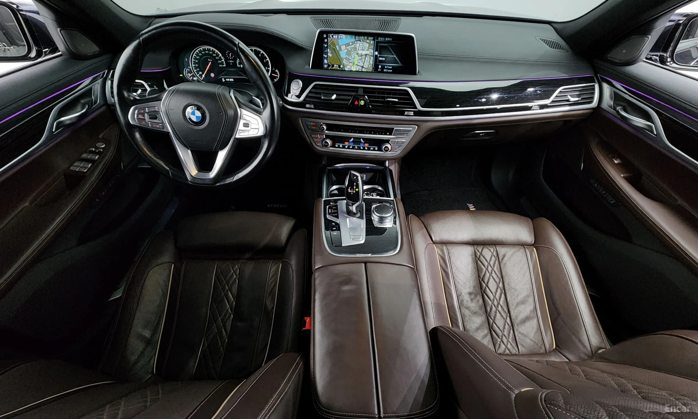 BMW 7 Series (G11) превью 4