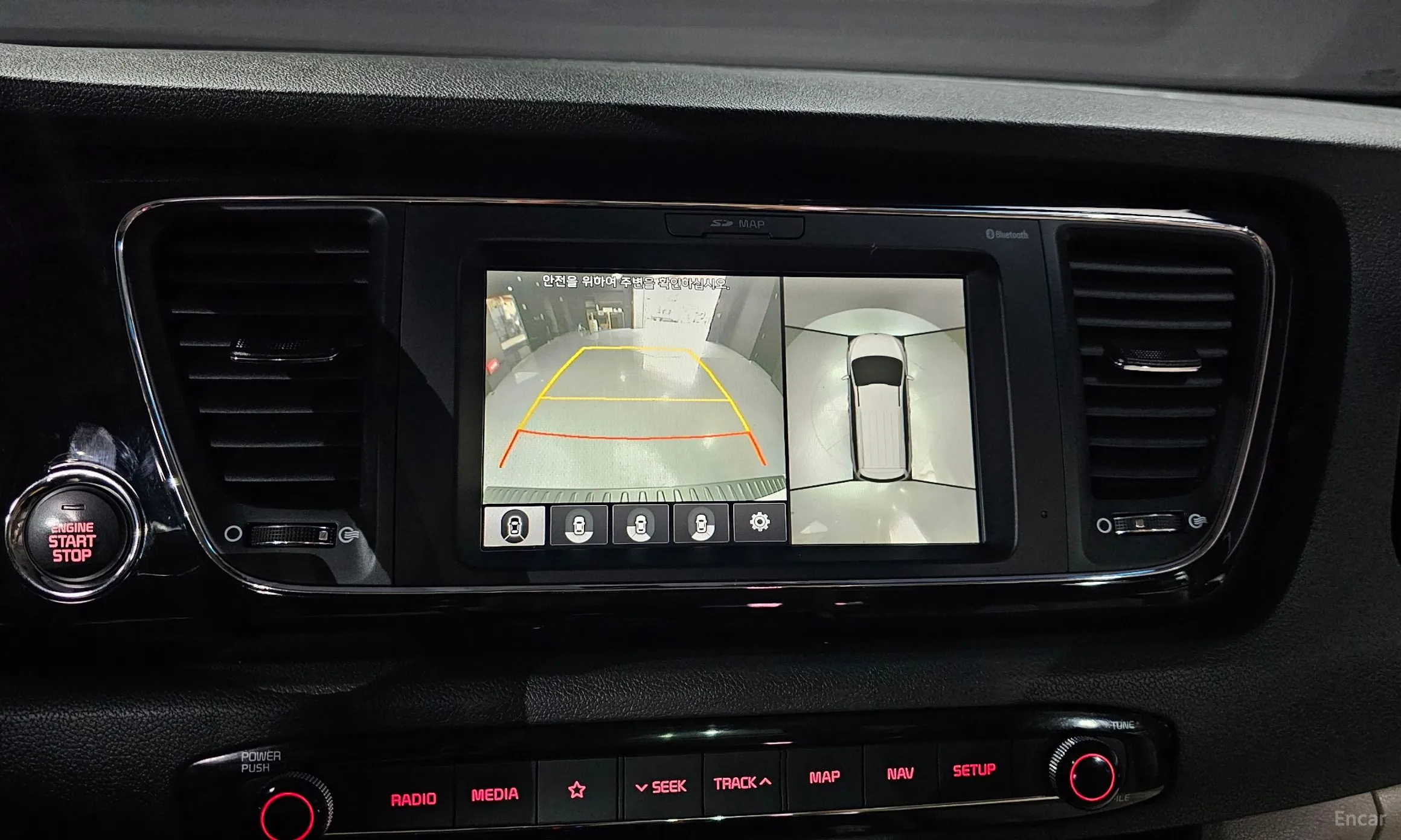 Kia Carnival превью 15