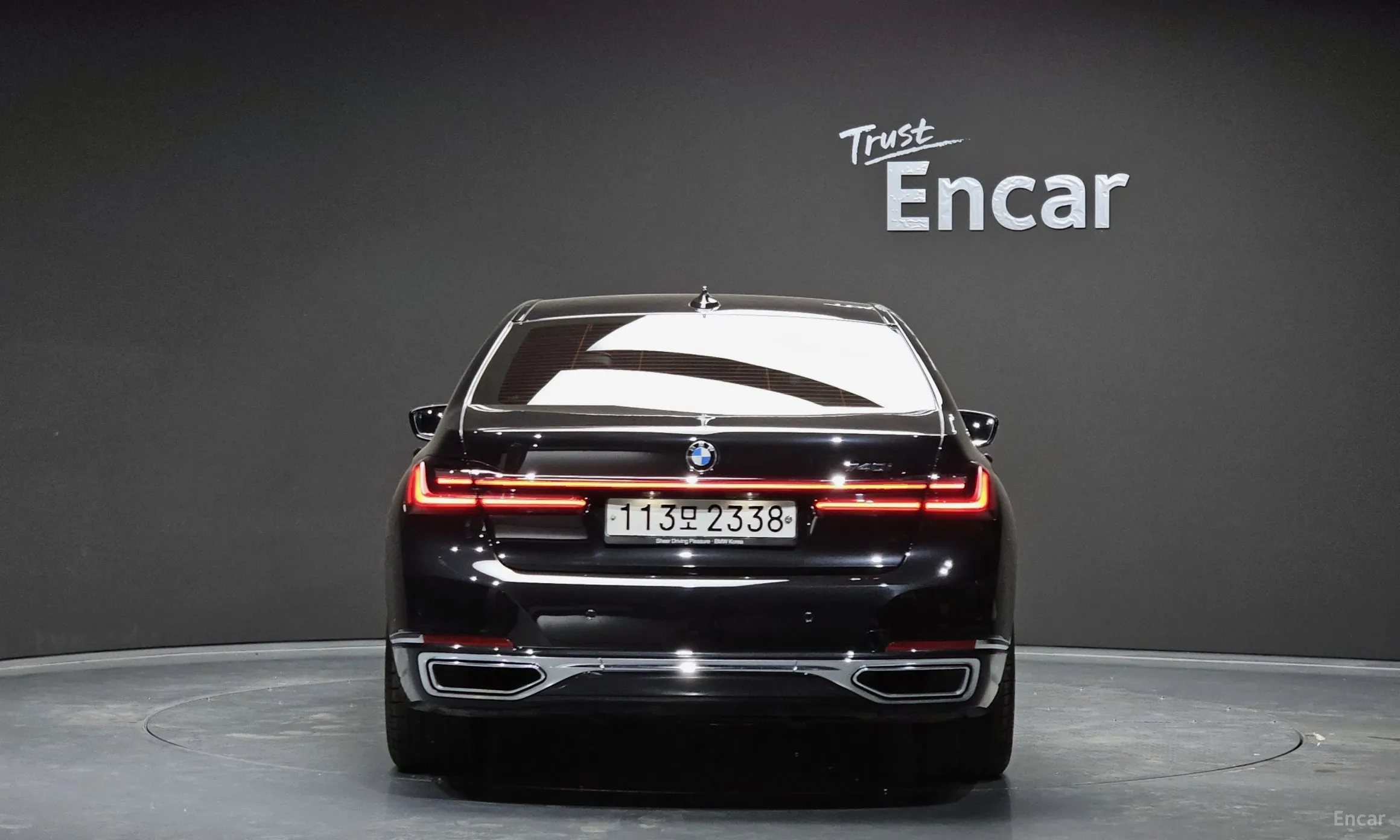 BMW 7 Series (G11) превью 3