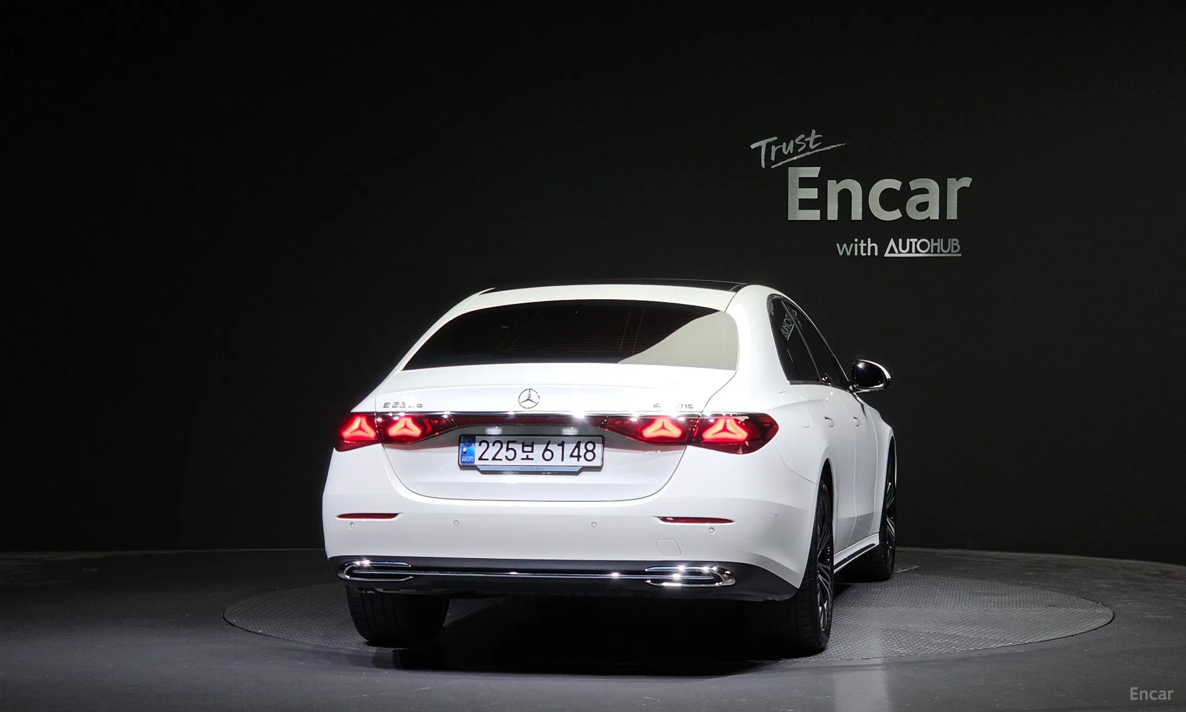 Mercedes Benz E-Class W214 превью 3