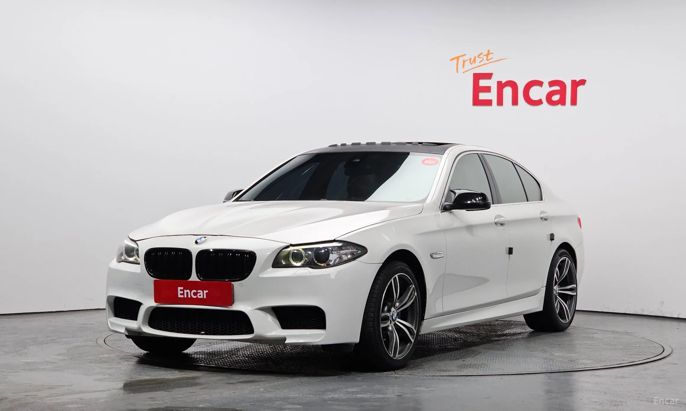 BMW 5 Series (F10)