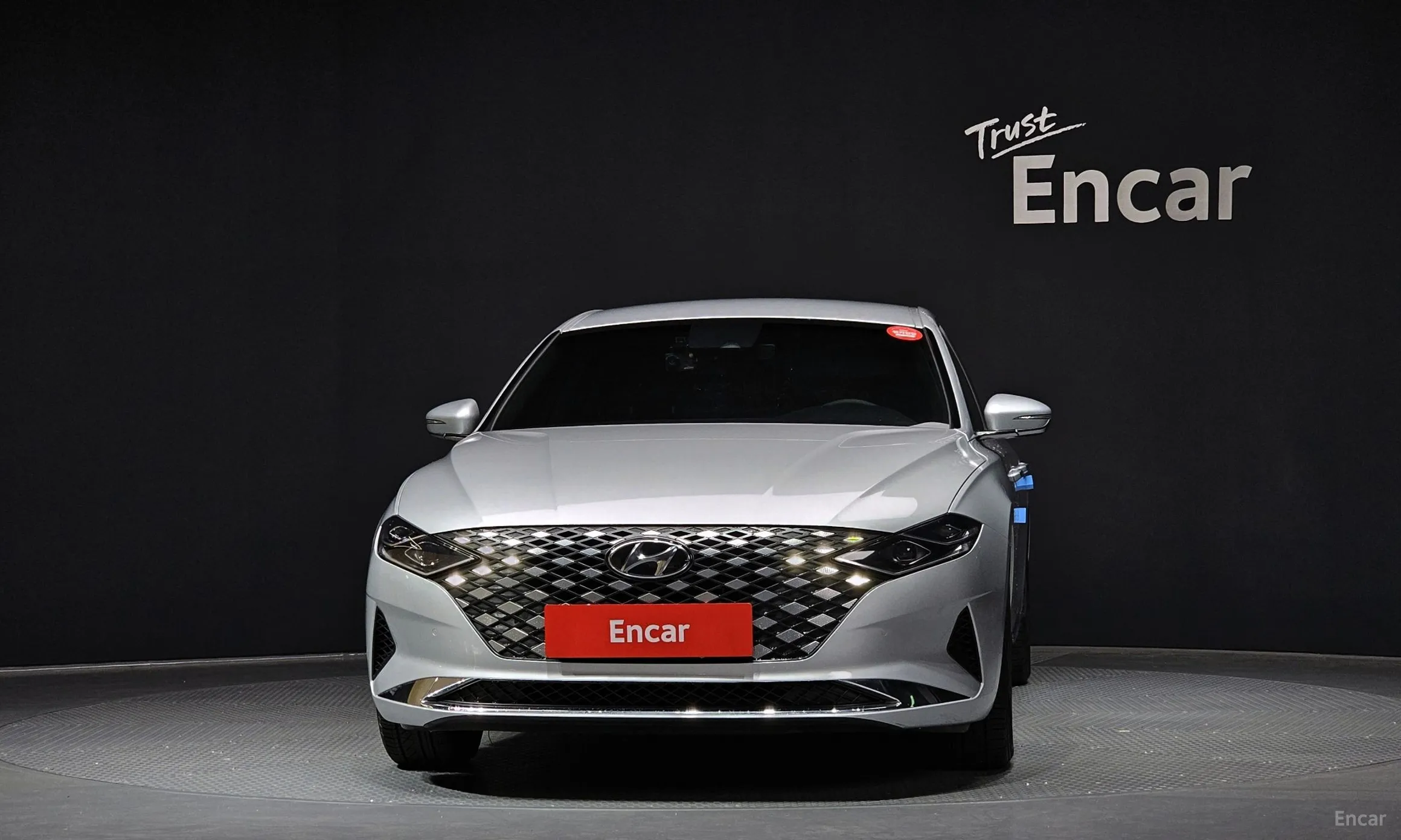Hyundai Grandeur IG превью 2