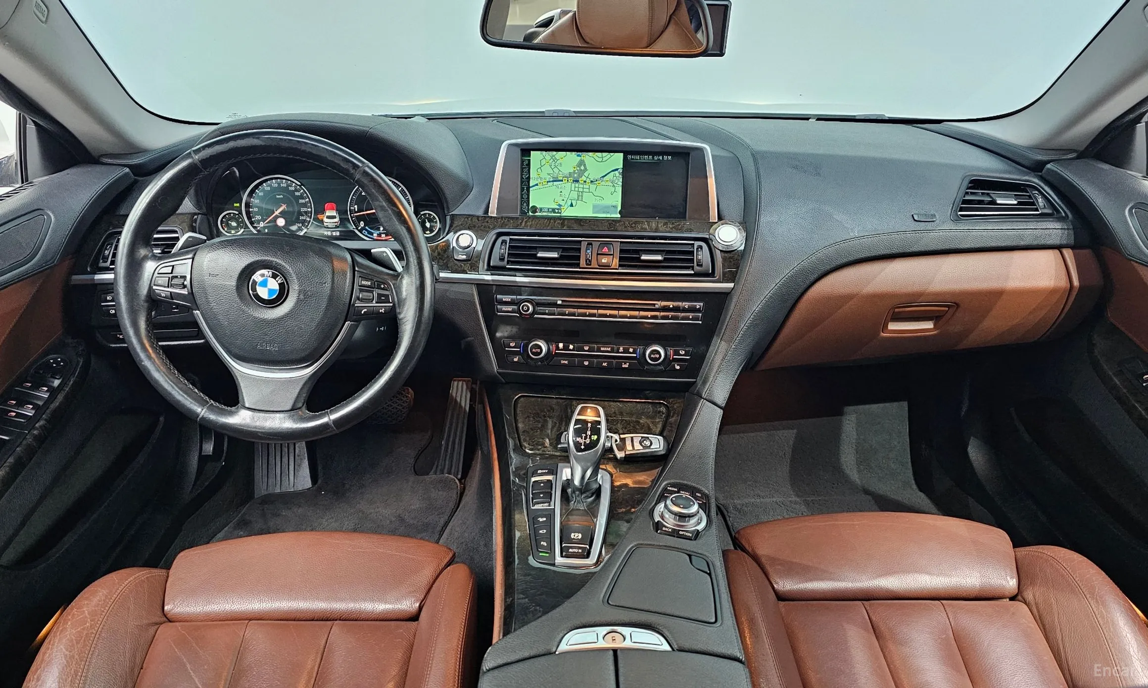 BMW 6 Series (F12) превью 4
