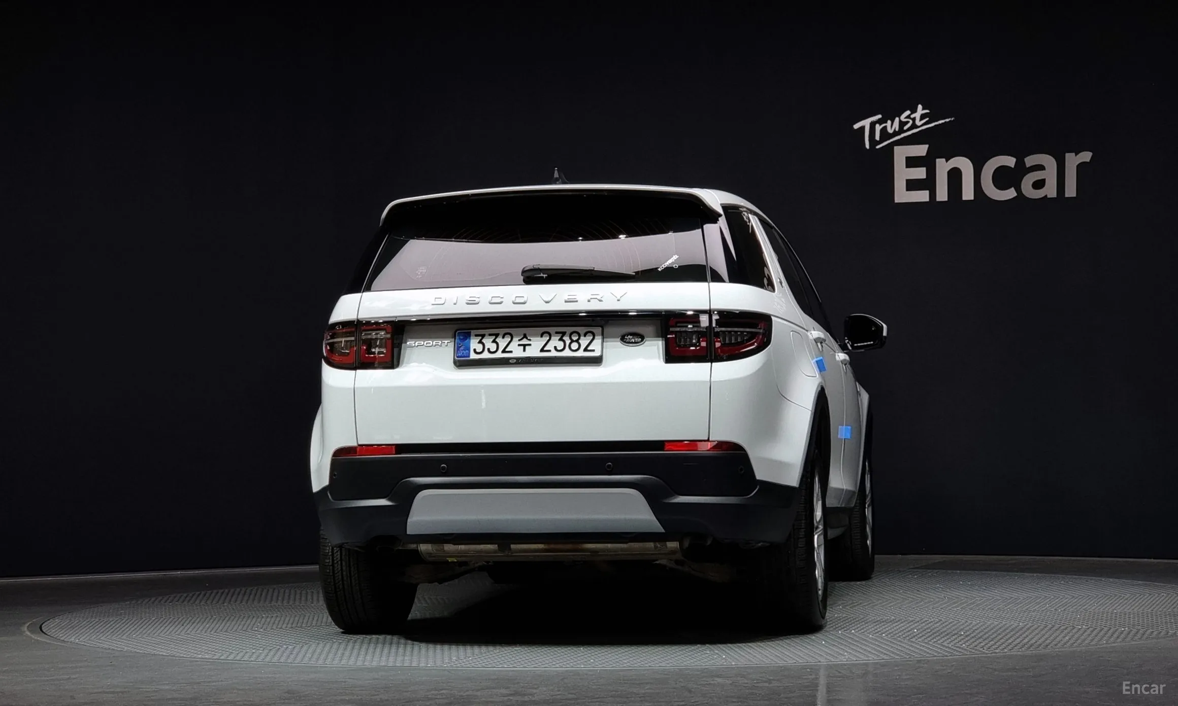Land Rover Discovery Sports превью 3
