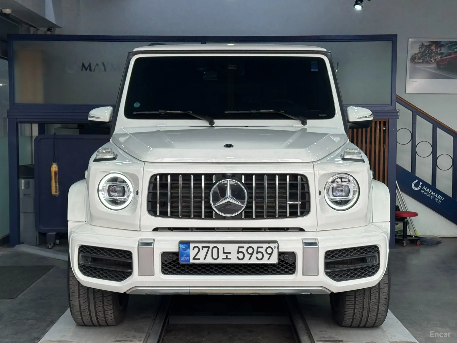 Mercedes Benz G-Class W463b
