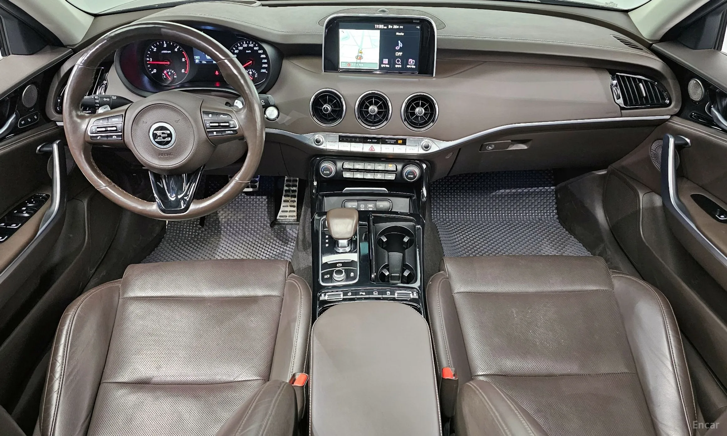 Kia Stinger превью 4