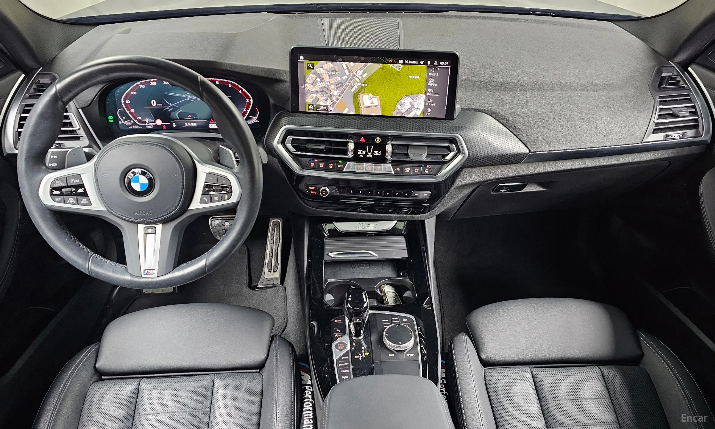 BMW X3 (G01) превью 4