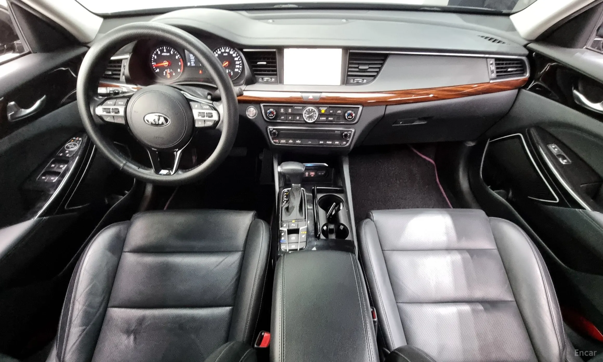 Kia K7 превью 4