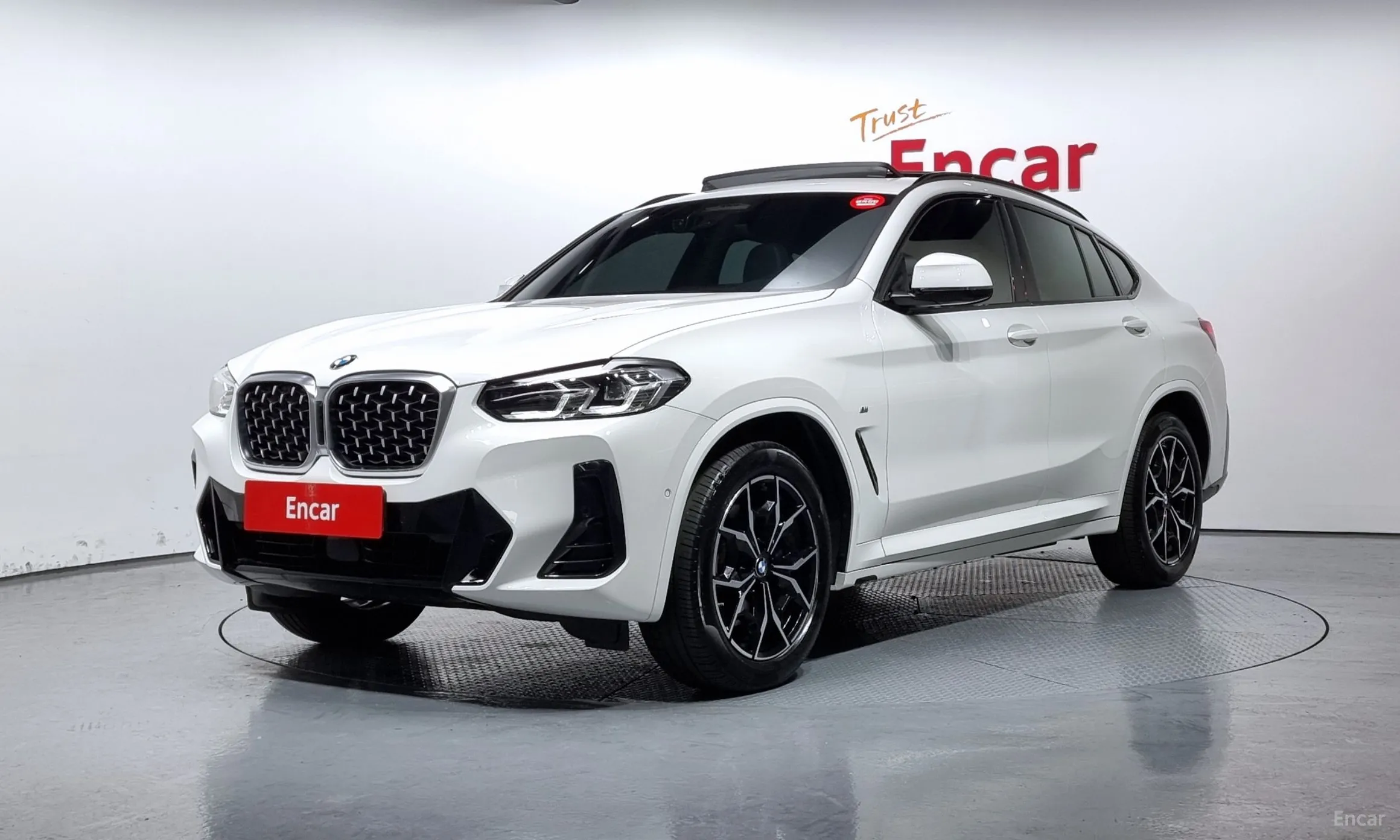 X4 (G02)