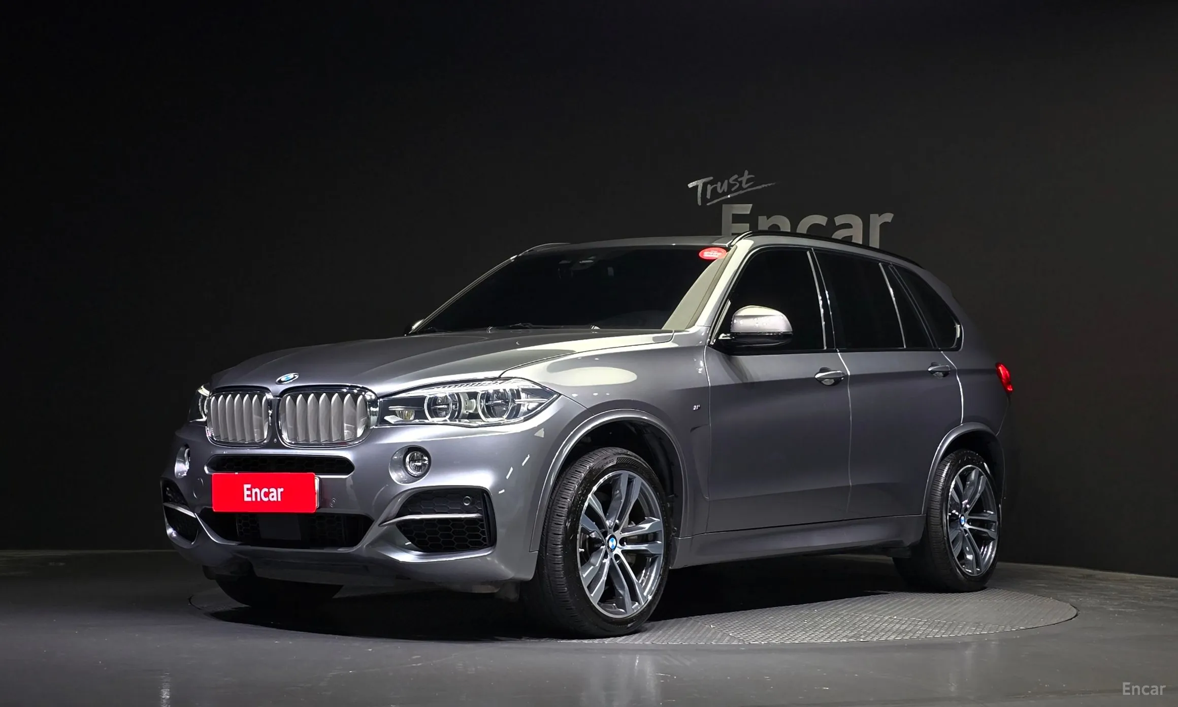 X5 (F15)