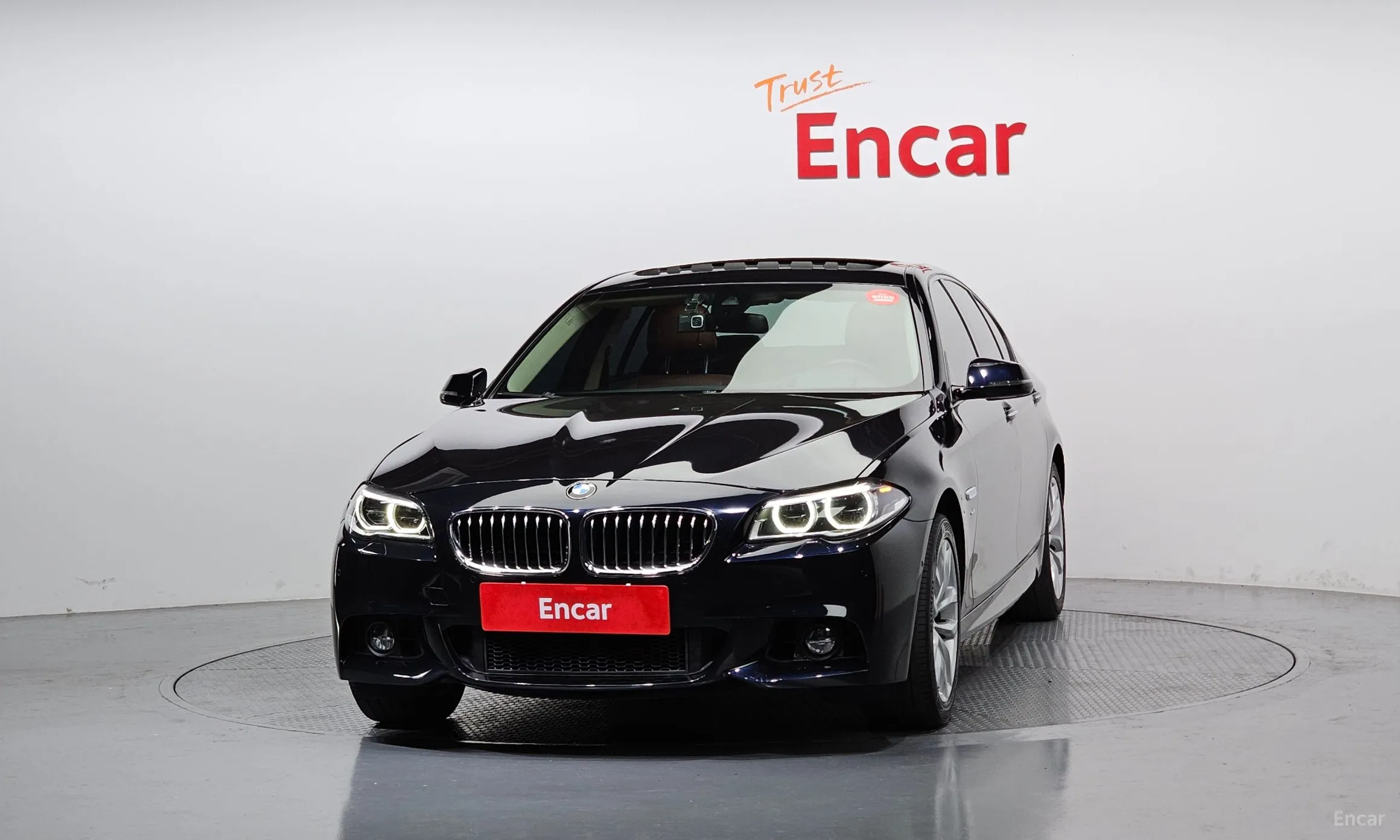 BMW 5 Series (F10) превью 2