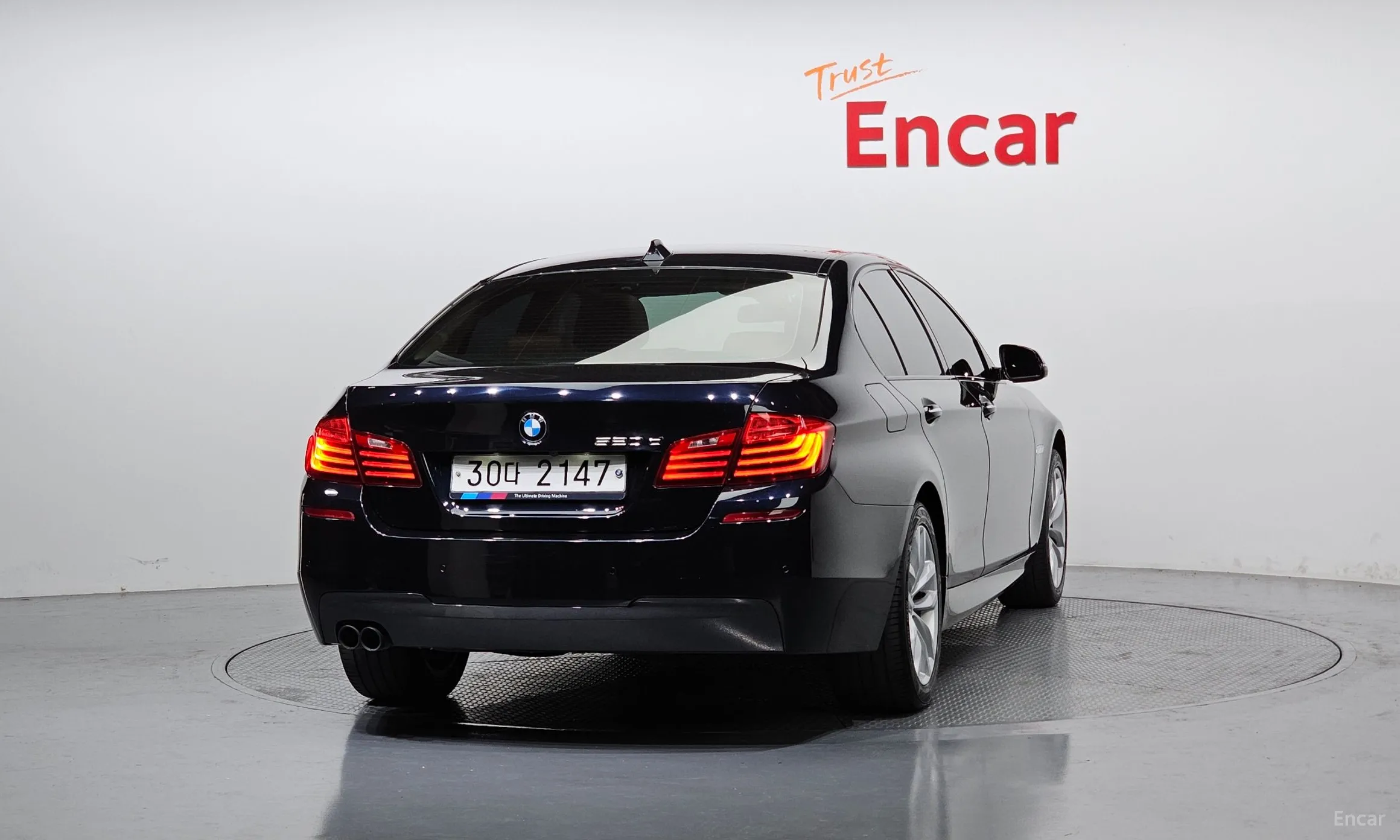 BMW 5 Series (F10) превью 3