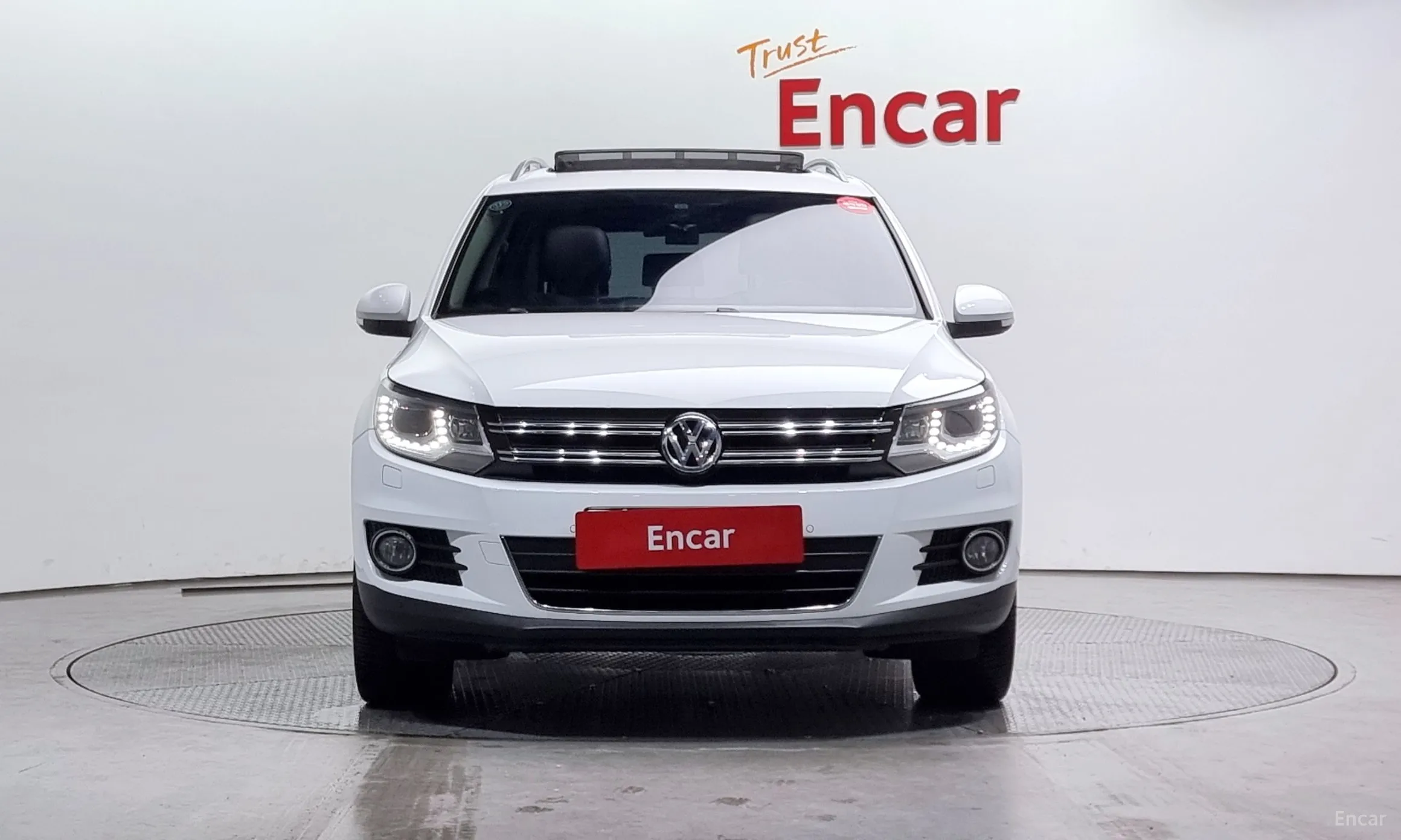 Volkswagen New Tiguan превью 2