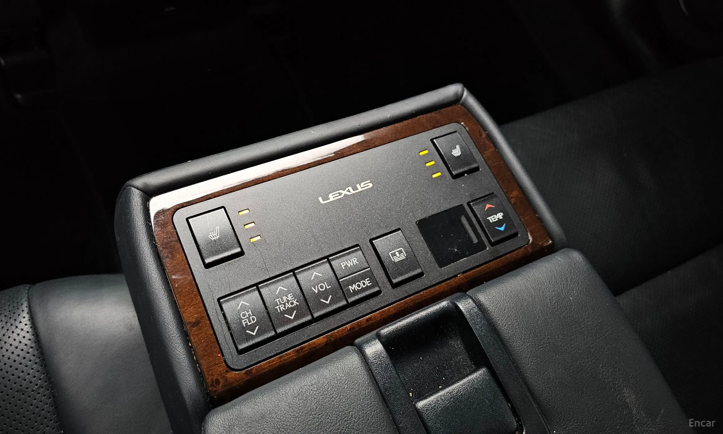 Lexus New ES300h превью 18
