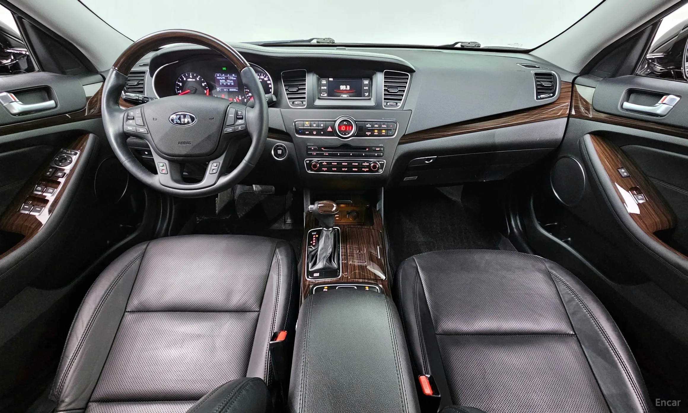 Kia K7 превью 4