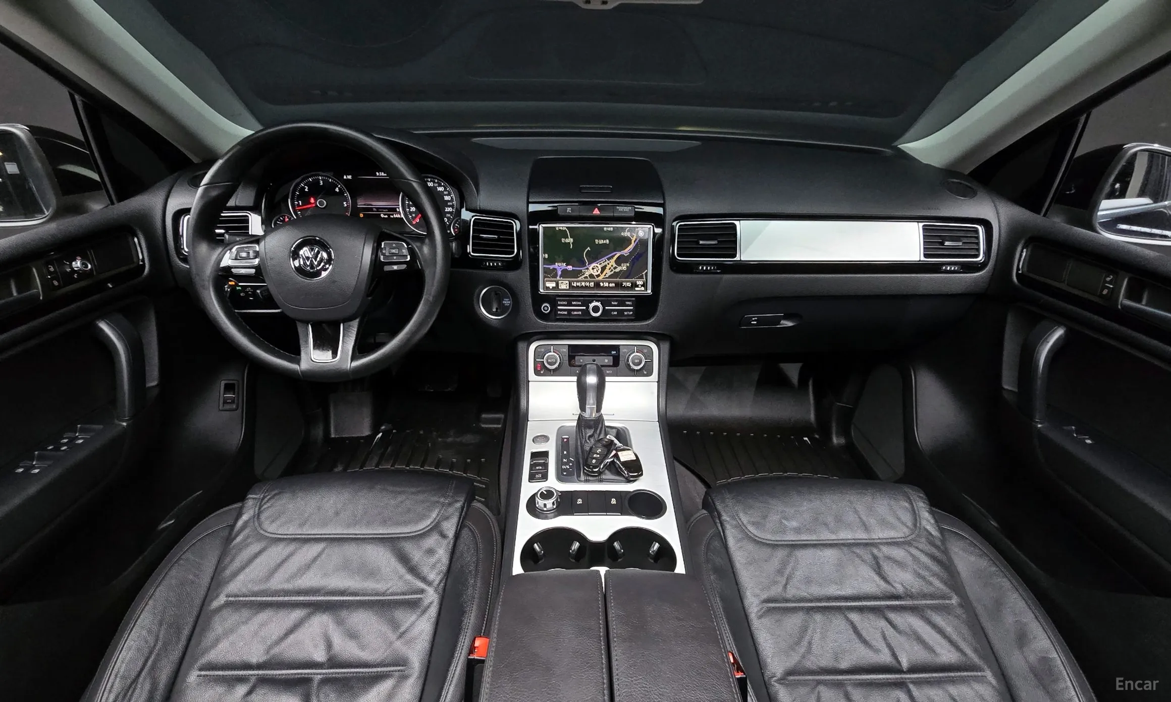 Volkswagen New Touareg превью 4