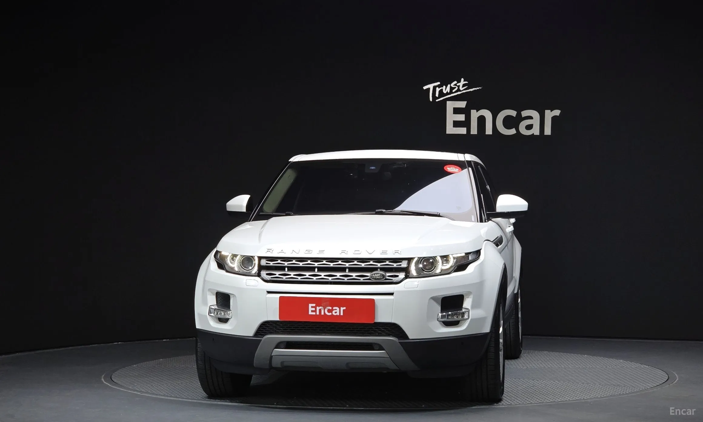 Land Rover Range Rover Evoque превью 2