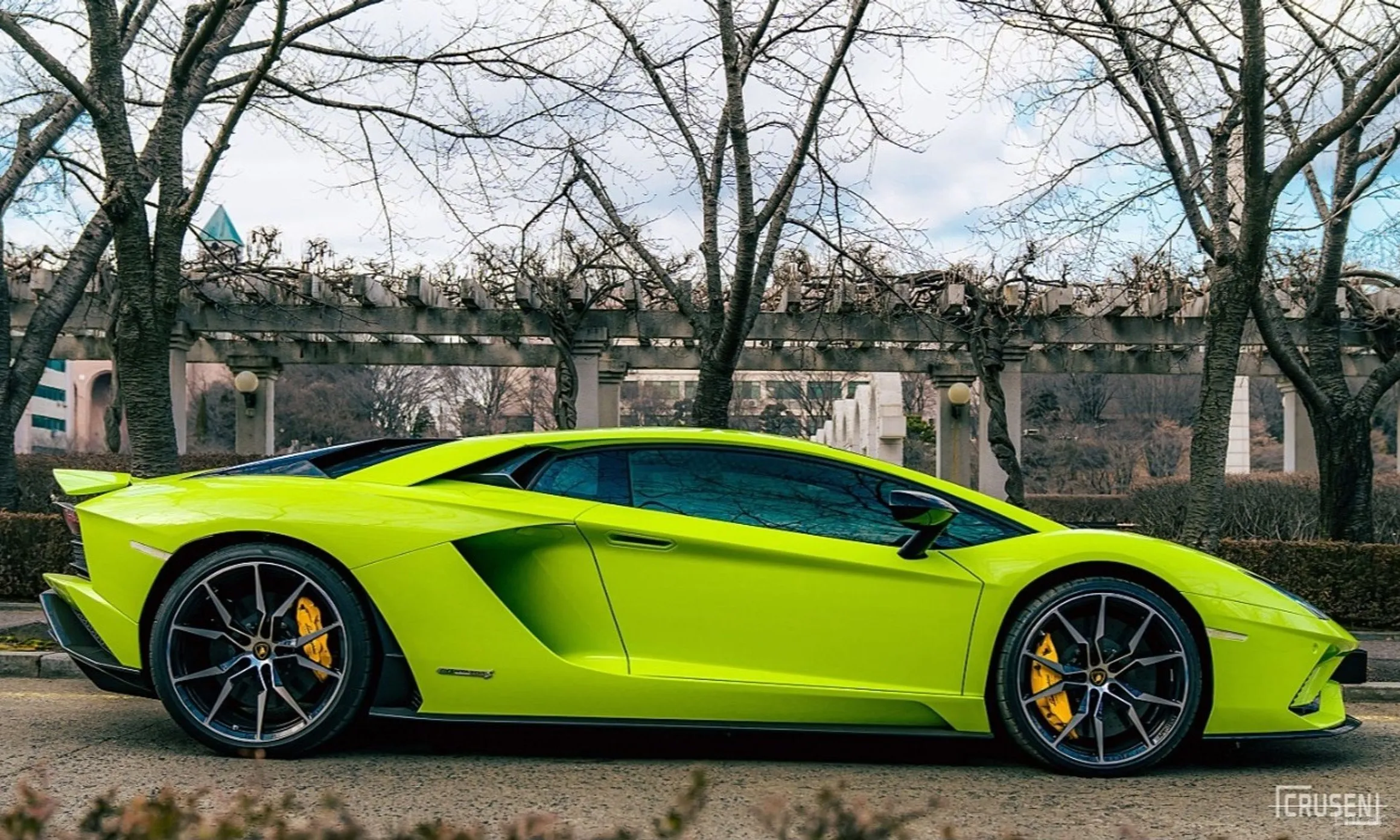Lamborghini Aventador превью 3