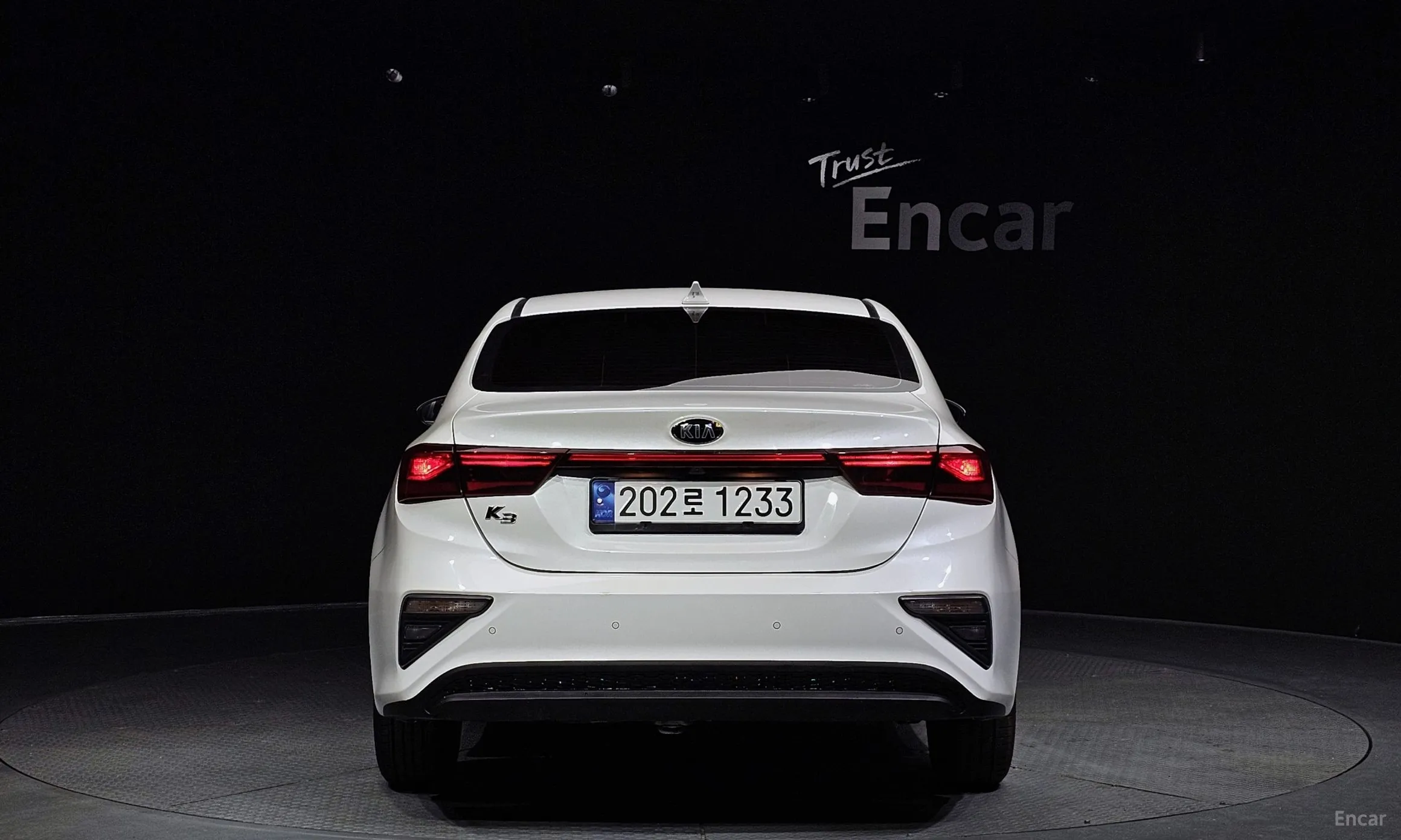 Kia K3 превью 3