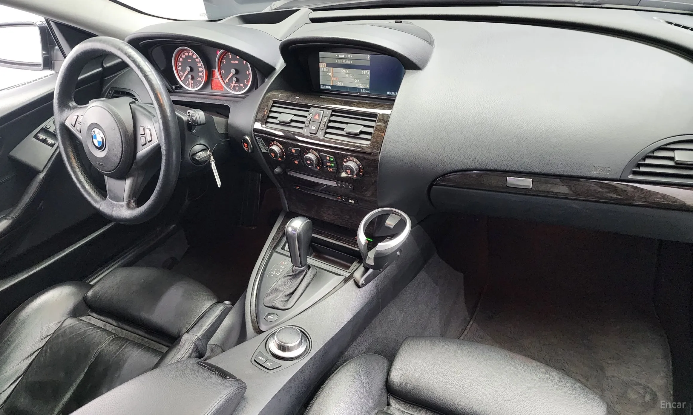 BMW 6 Series (E63) превью 4