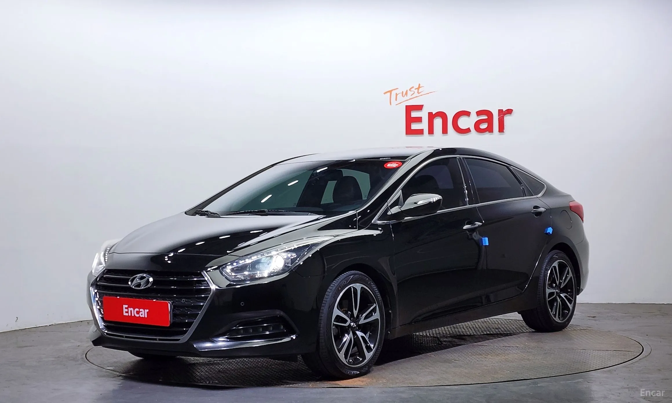Hyundai i40 saloon