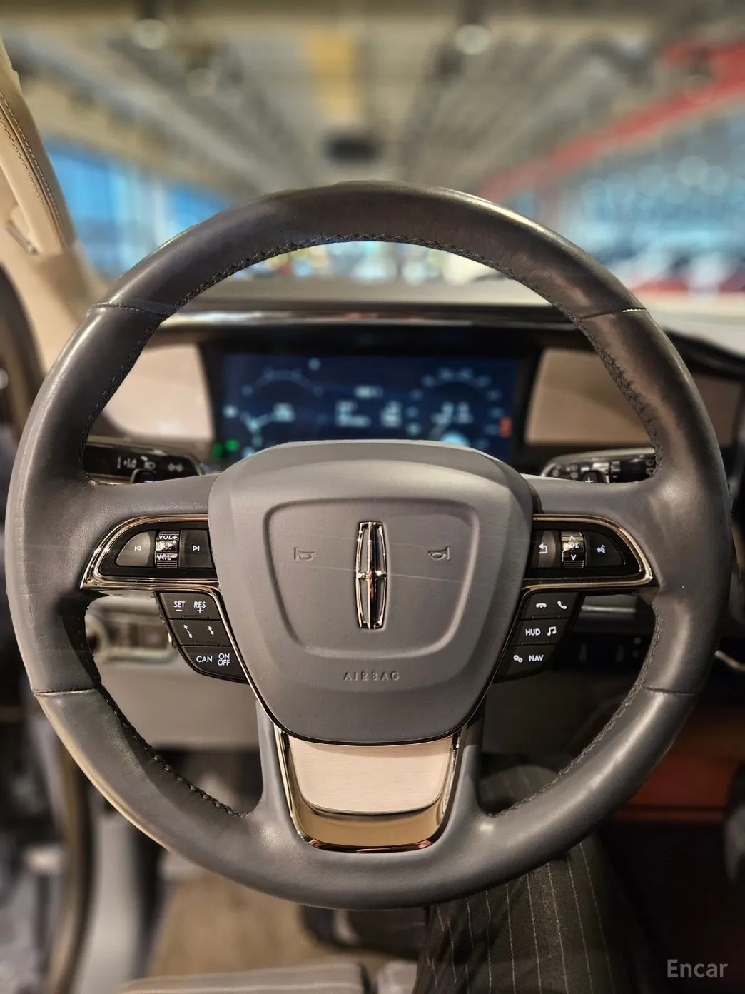 Lincoln Navigator 4th generation превью 9