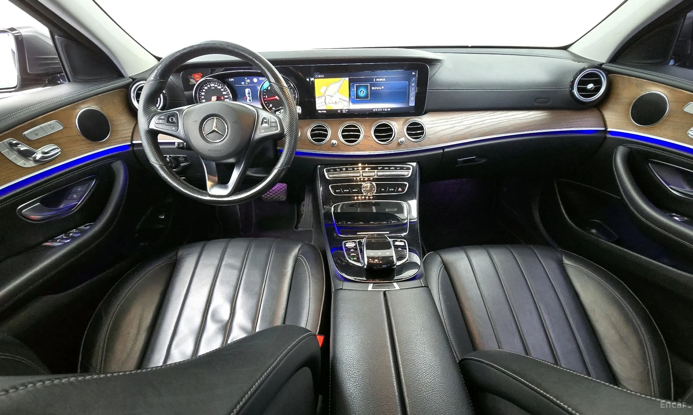 Mercedes Benz E-Class W213 превью 4