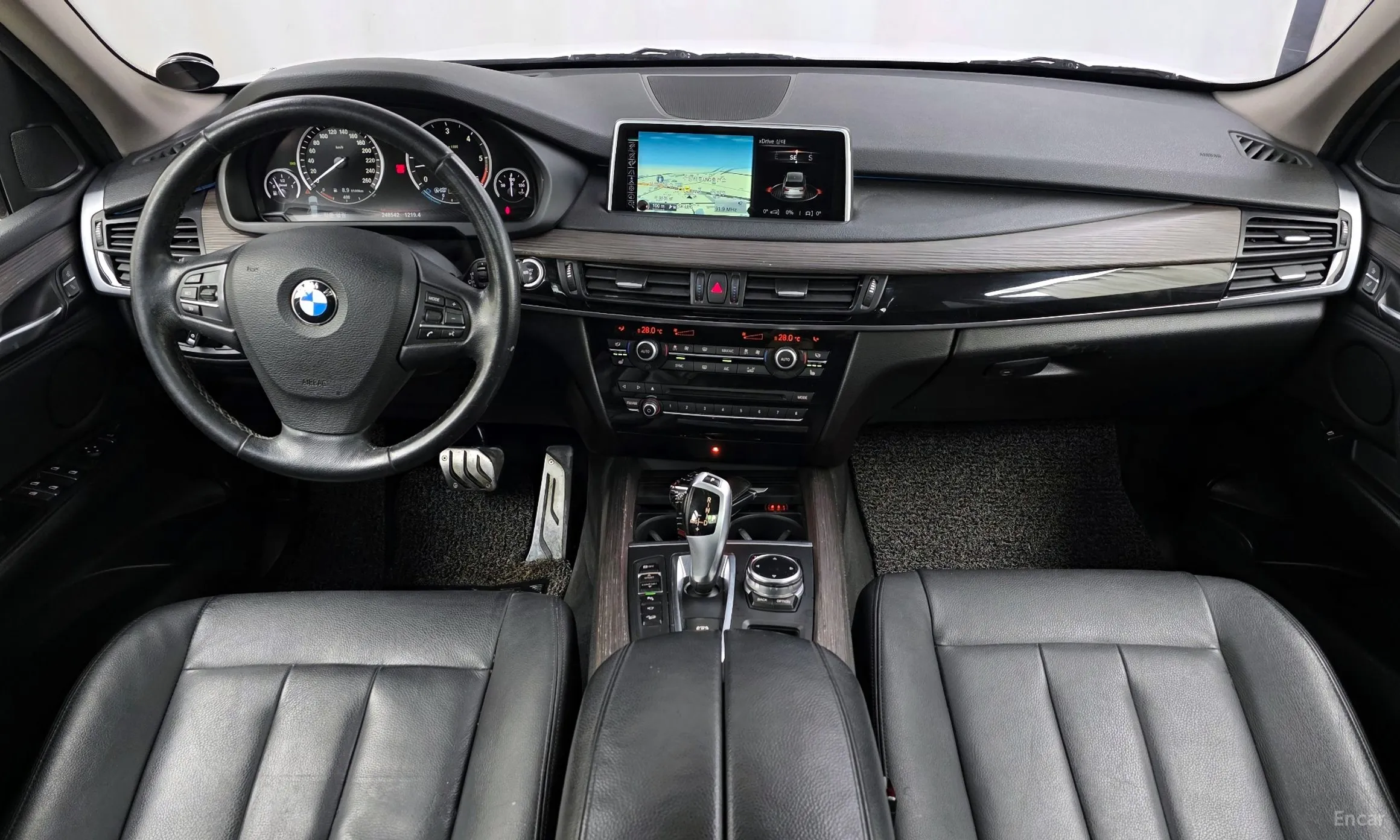 BMW X5 (F15) превью 4