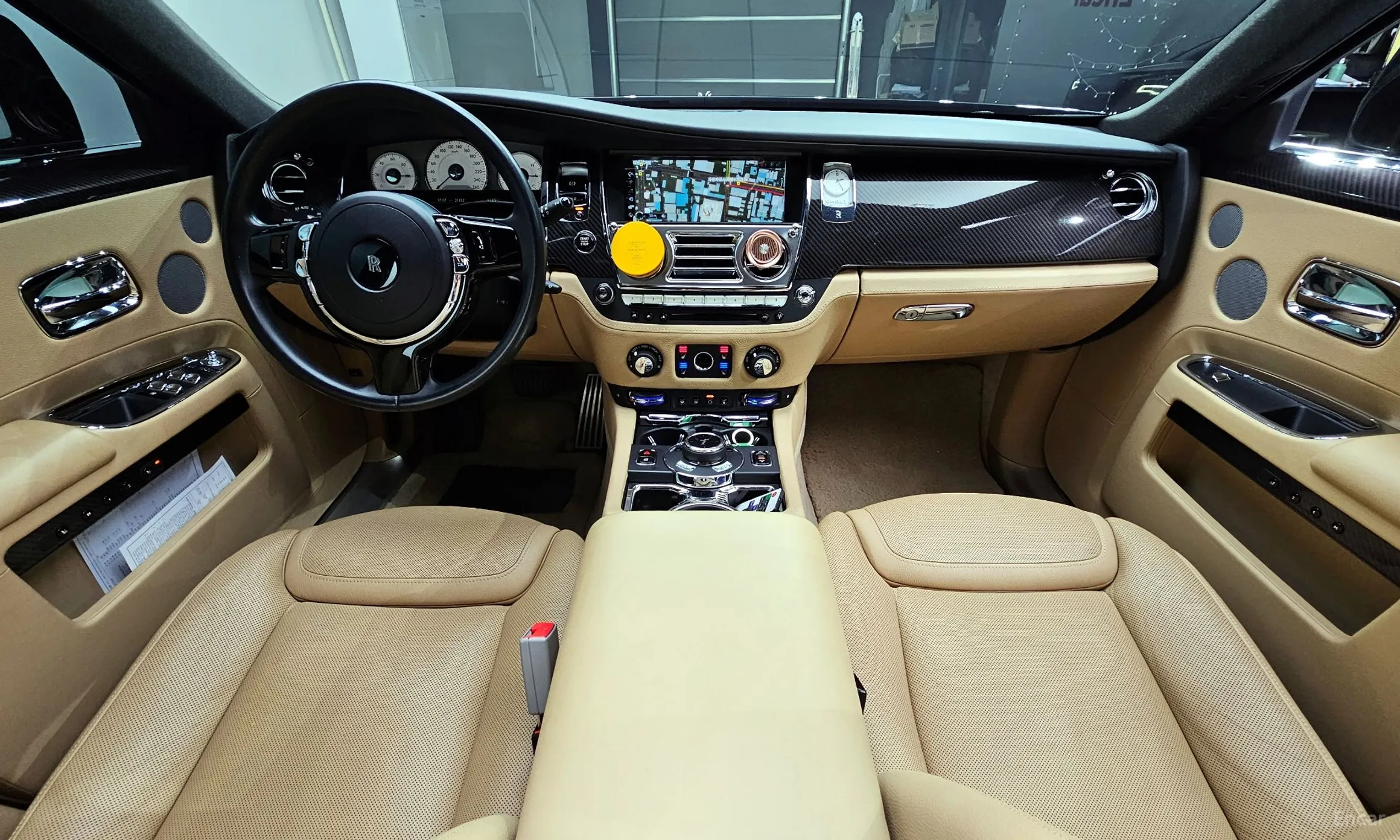 Rolls-Royce Ghost превью 7