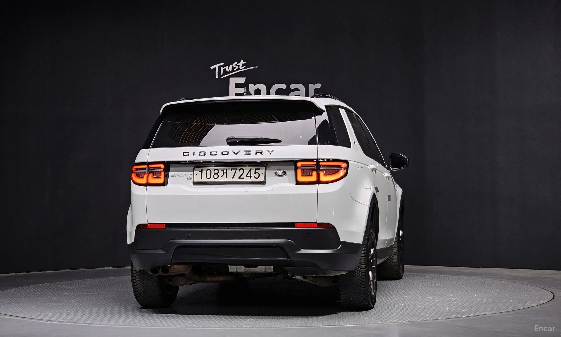 Land Rover Discovery Sports превью 3
