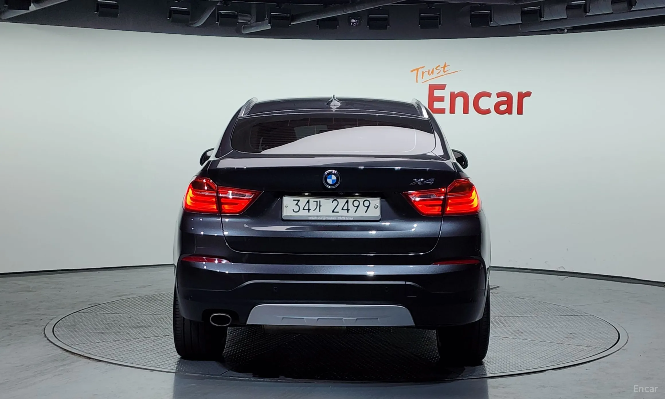 BMW X4 (F26) превью 3