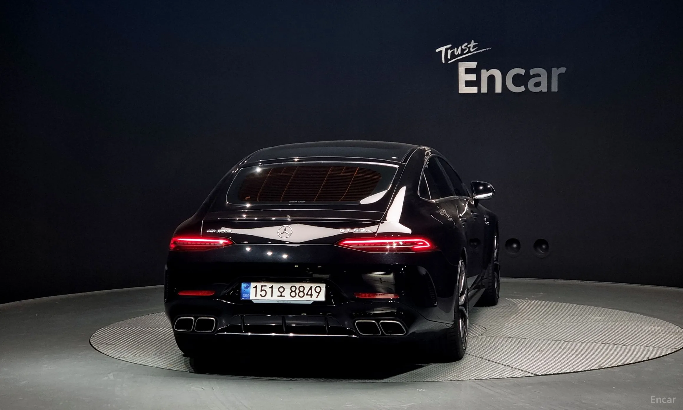 Mercedes Benz AMG GT превью 3